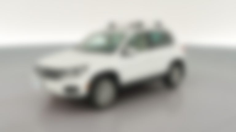 2015 Volkswagen Tiguan vehicle photo