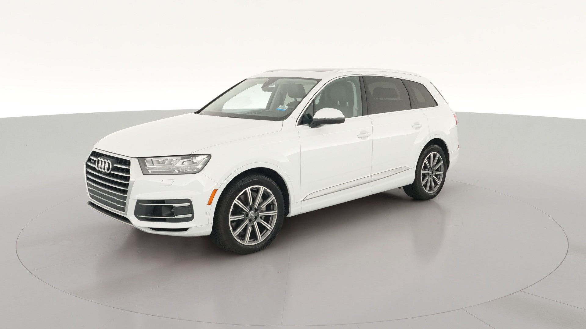 2019 Audi Q7 vehicle photo
