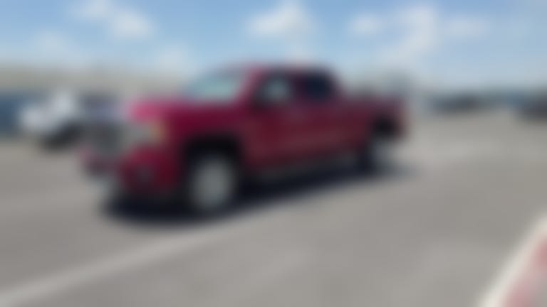 2018 GMC Sierra 2500 HD Crew Cab vehicle photo