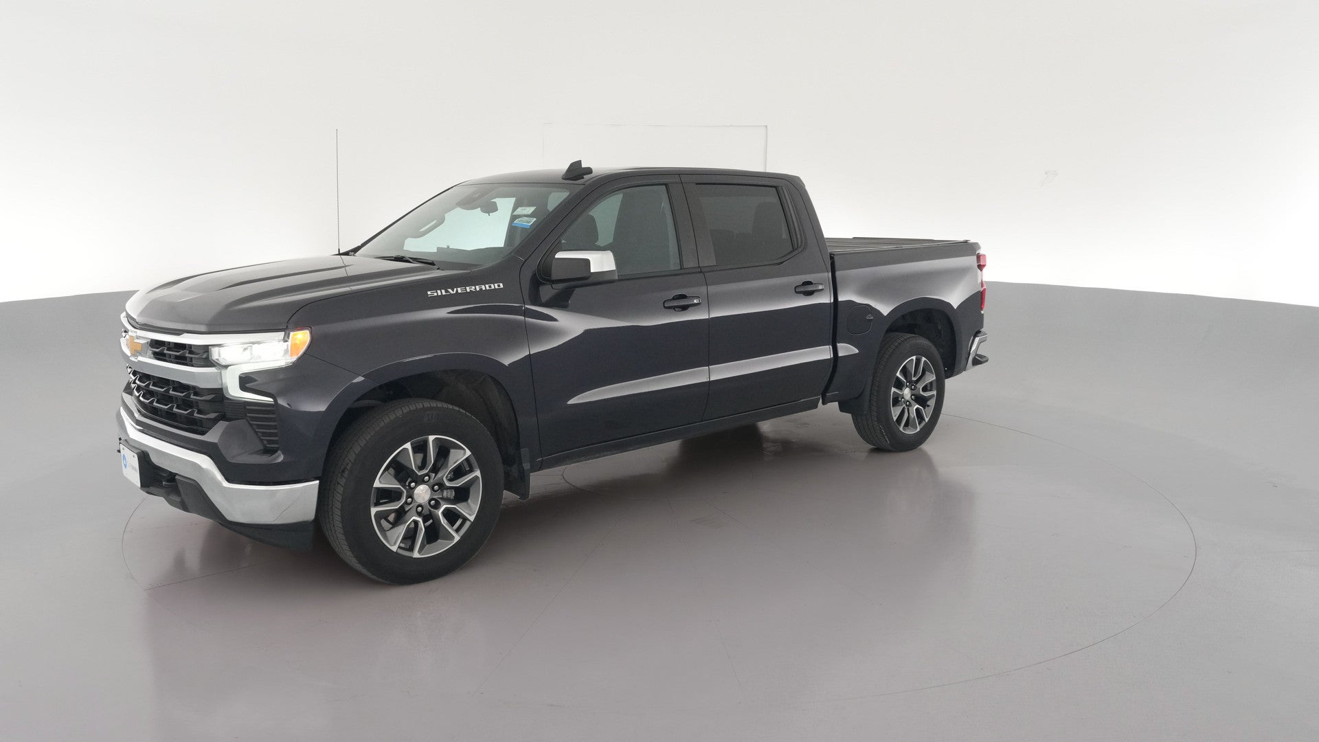 2023 Chevrolet Silverado 1500 Crew Cab vehicle photo