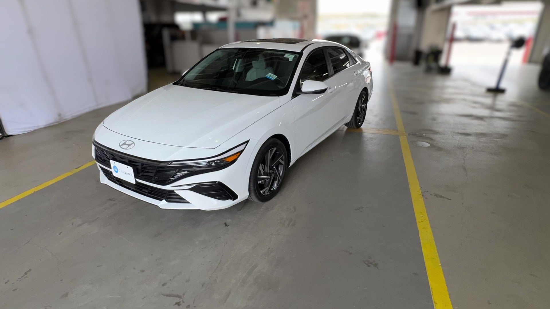 2025 Hyundai Elantra Hybrid vehicle photo