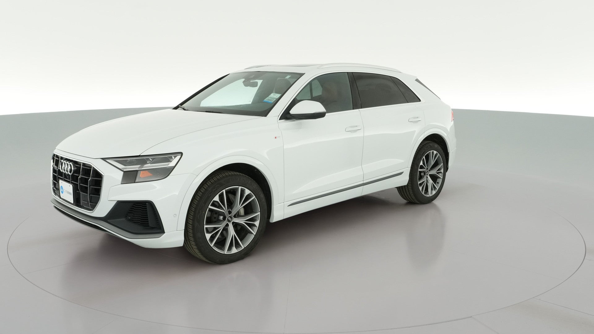 2021 Audi Q8 vehicle photo