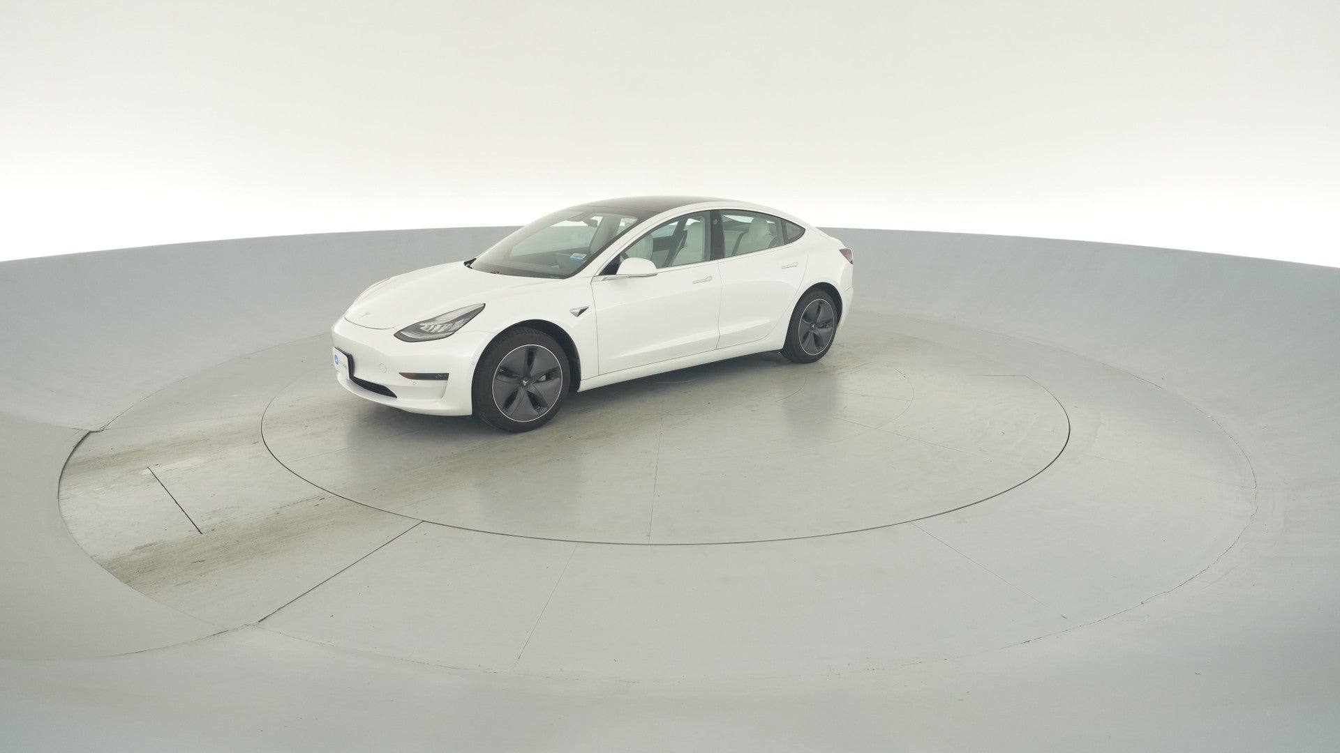 2020 Tesla Model 3 vehicle photo