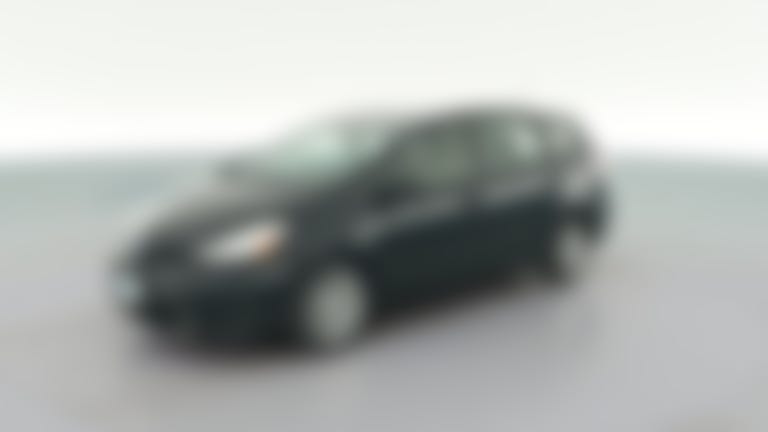 2016 Toyota Prius v vehicle photo