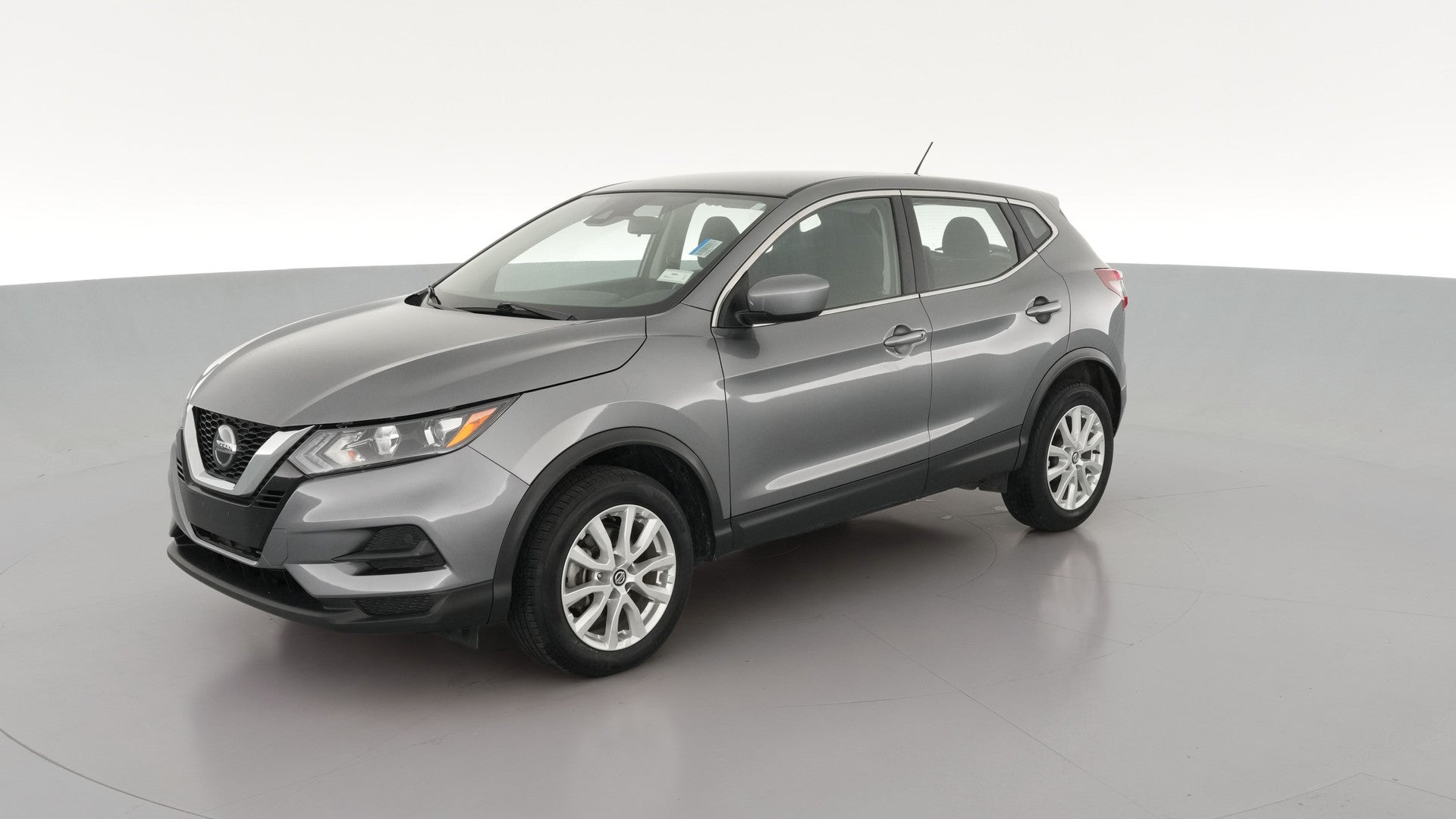 2021 Nissan Rogue Sport vehicle photo