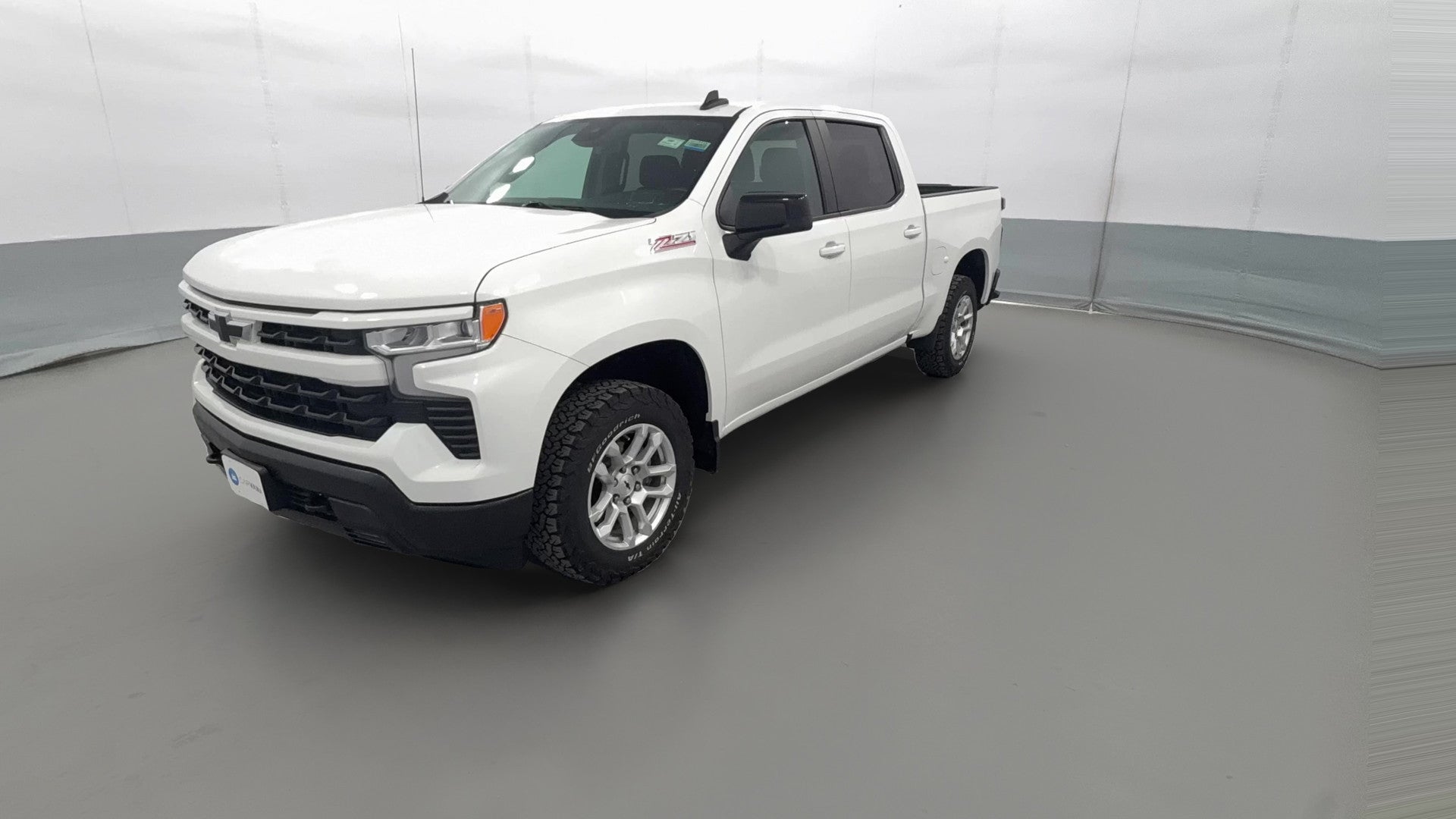 2023 Chevrolet Silverado 1500 Crew Cab vehicle photo