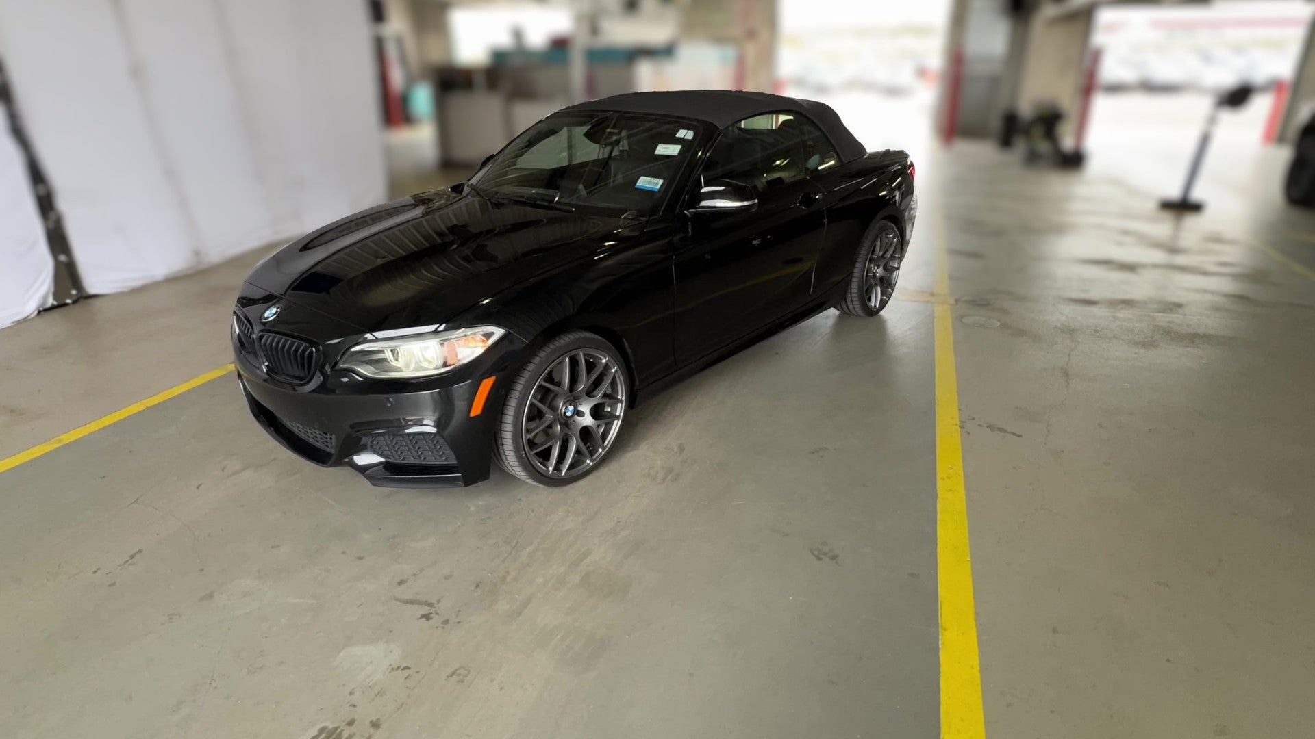 2017 BMW 2 Series vehicle photo