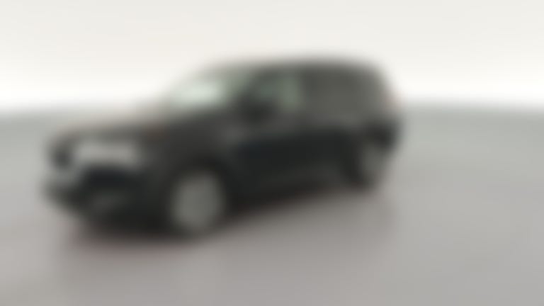 2025 Nissan Pathfinder vehicle photo
