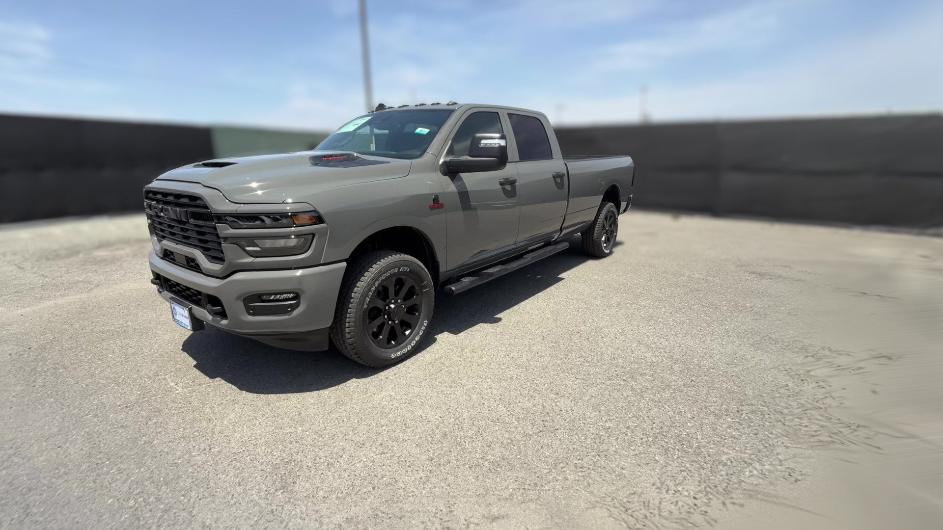 2026 Ram 2500 Crew Cab vehicle photo