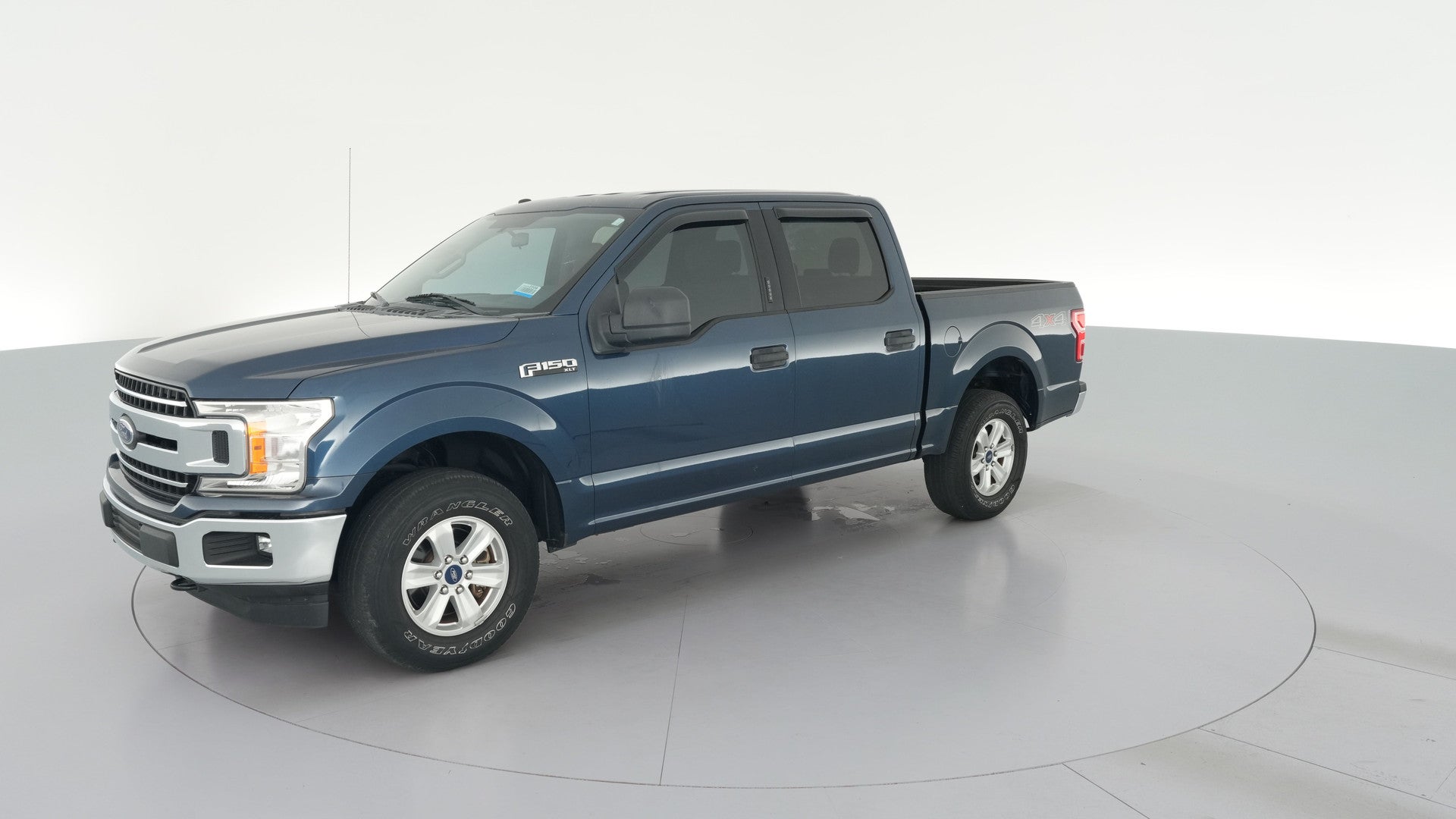 2018 Ford F150 SuperCrew Cab vehicle photo