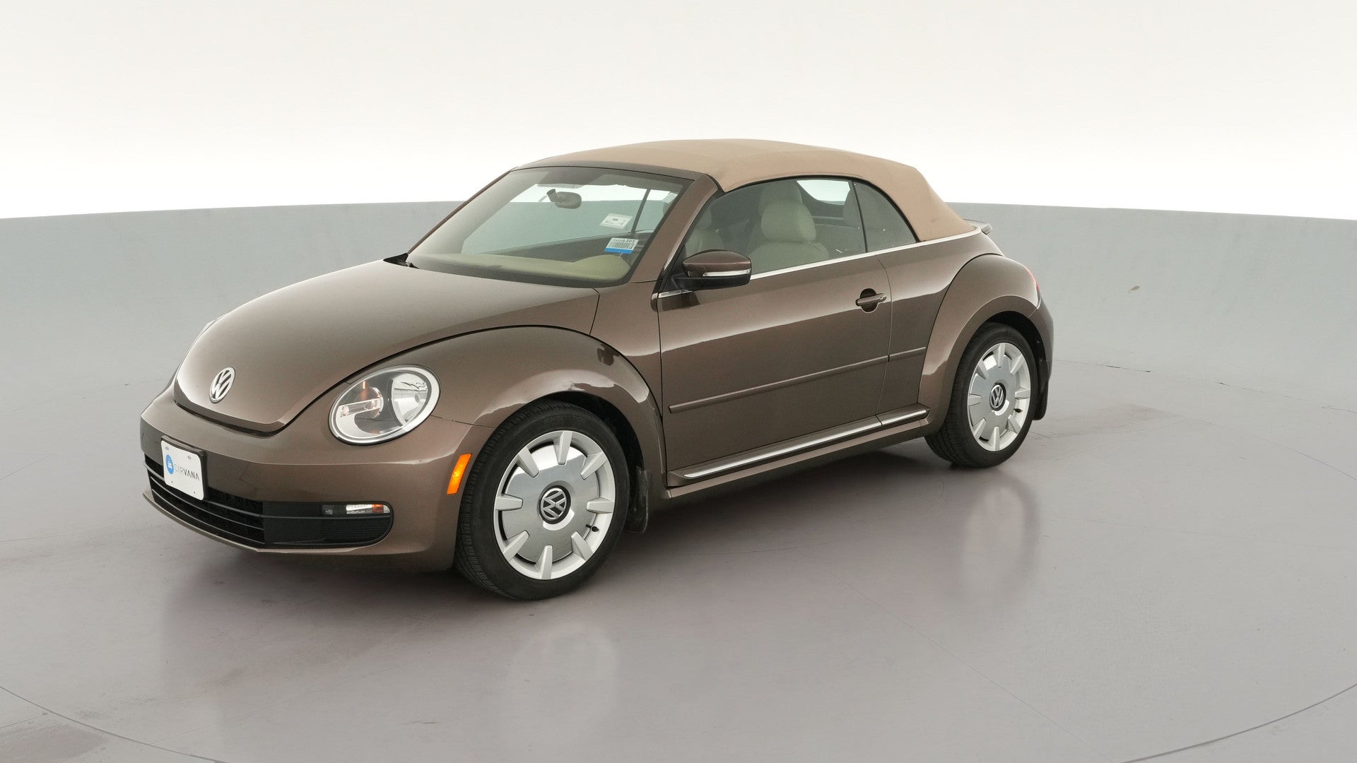 2013 Volkswagen Beetle vehicle photo