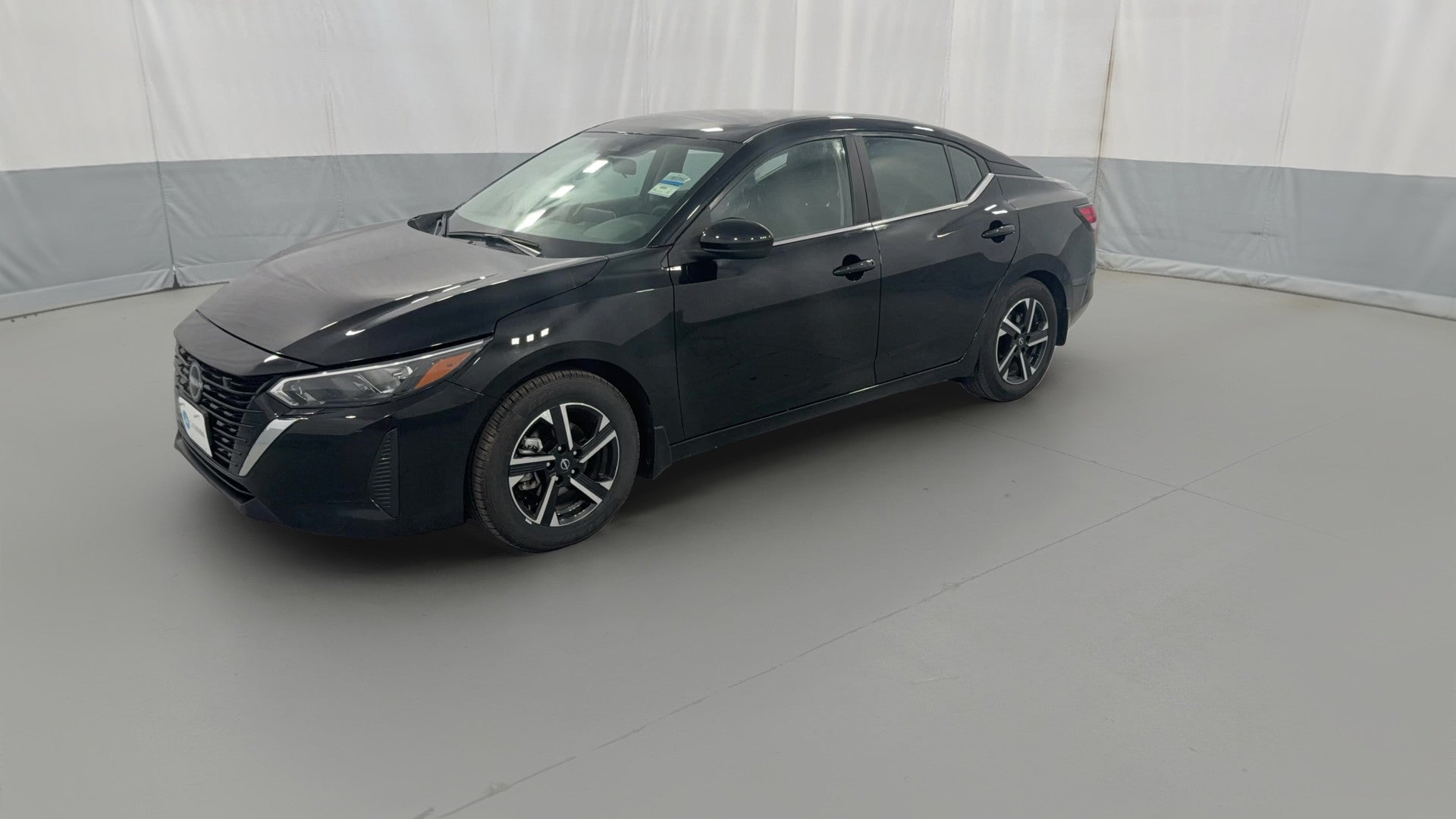 2025 Nissan Sentra vehicle photo