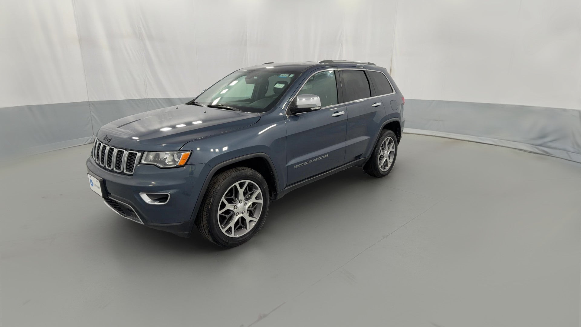 2020 Jeep Grand Cherokee vehicle photo