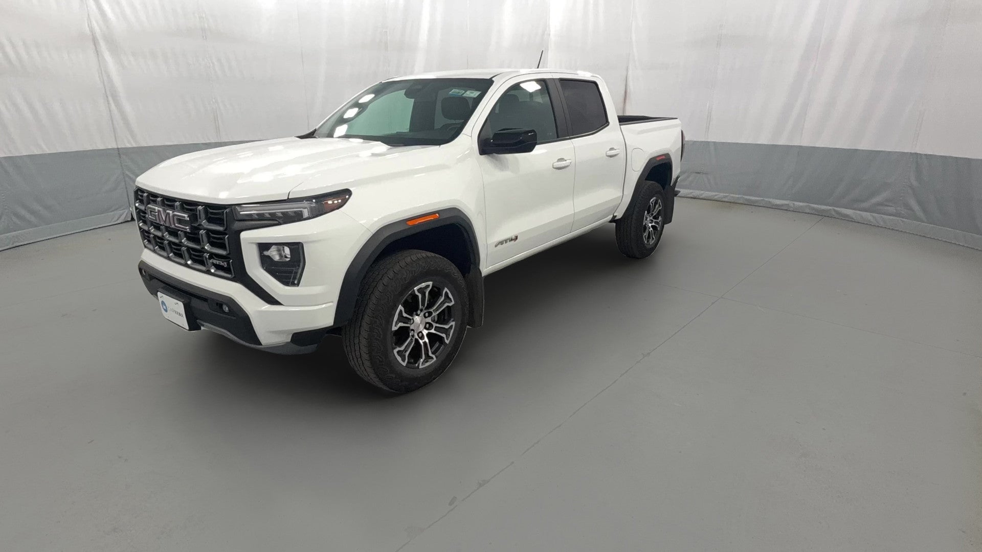 2023 GMC Canyon Crew Cab vehicle photo
