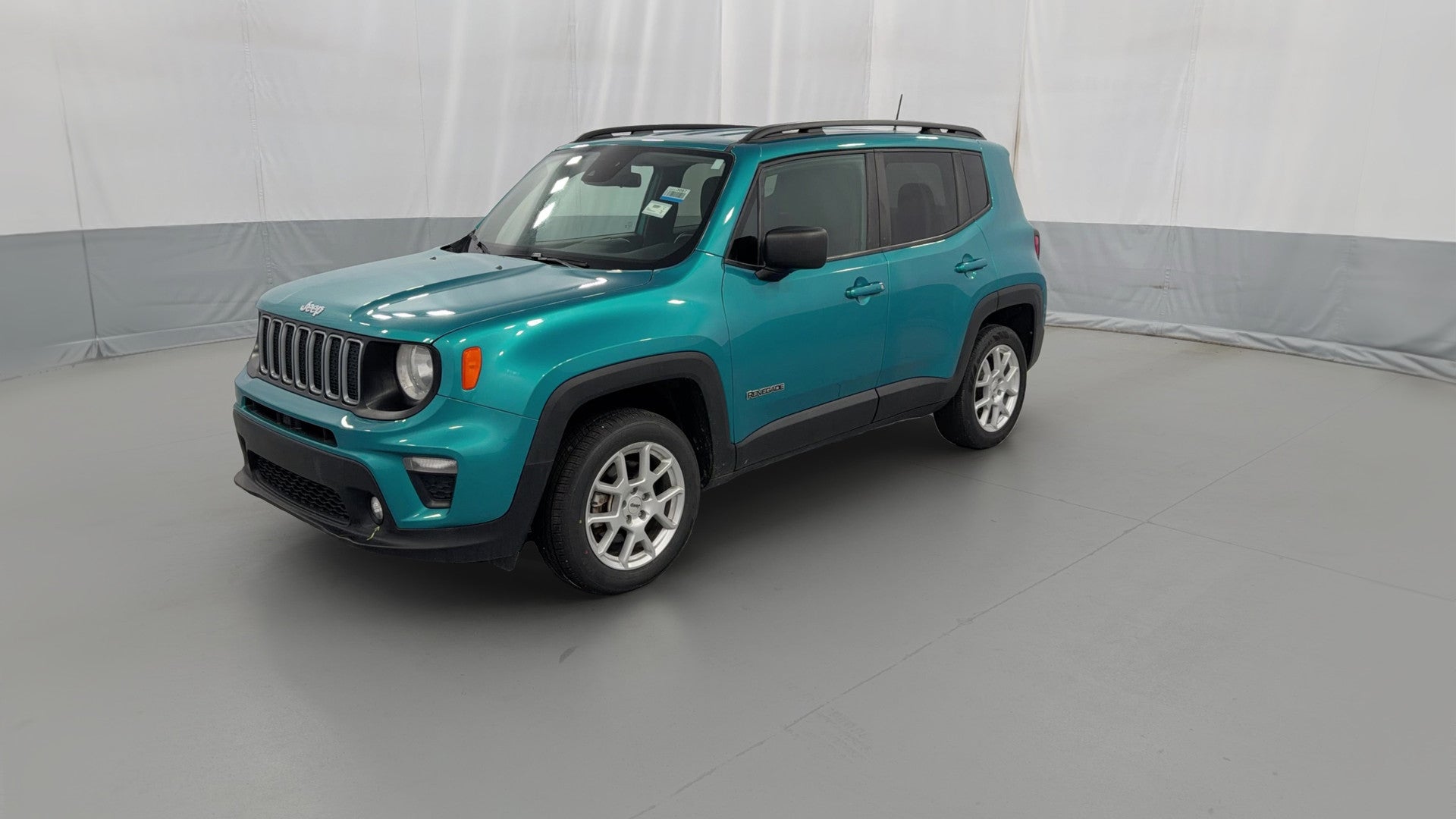 2022 Jeep Renegade vehicle photo