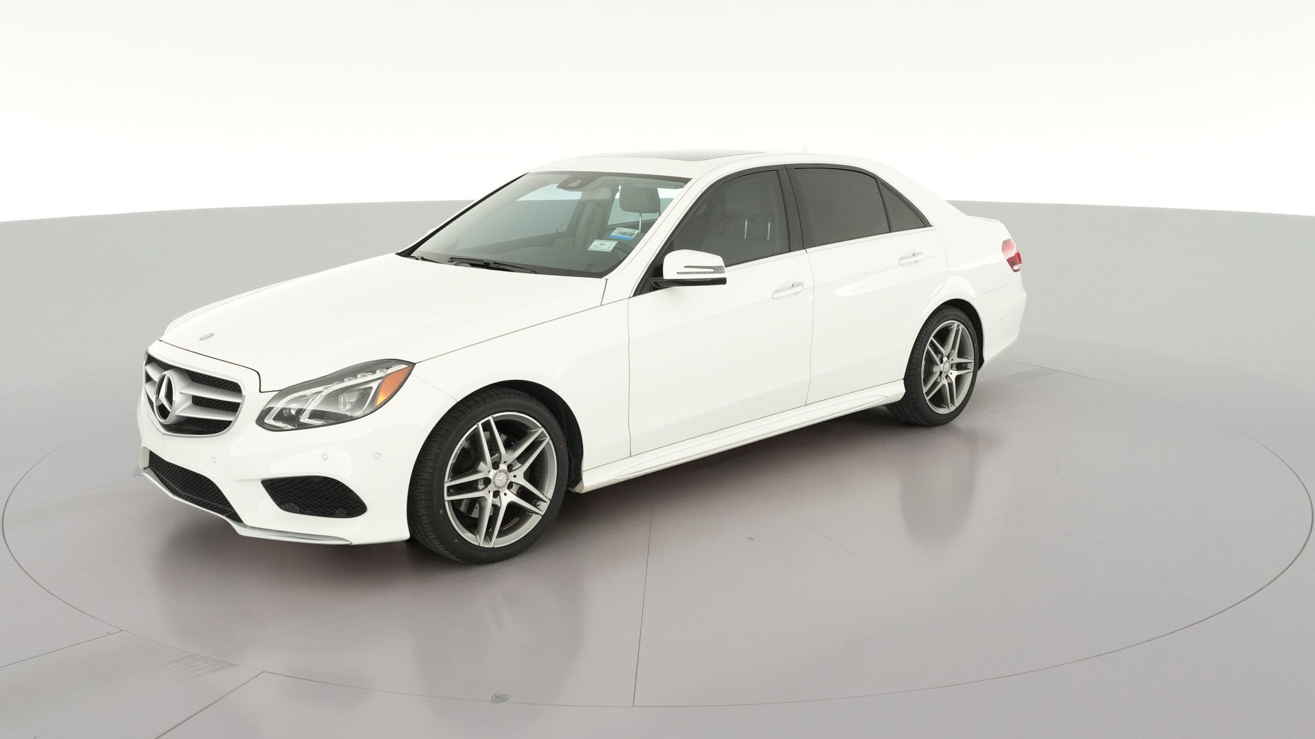 2016 Mercedes-Benz E-Class vehicle photo