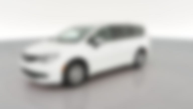 2023 Chrysler Voyager vehicle photo