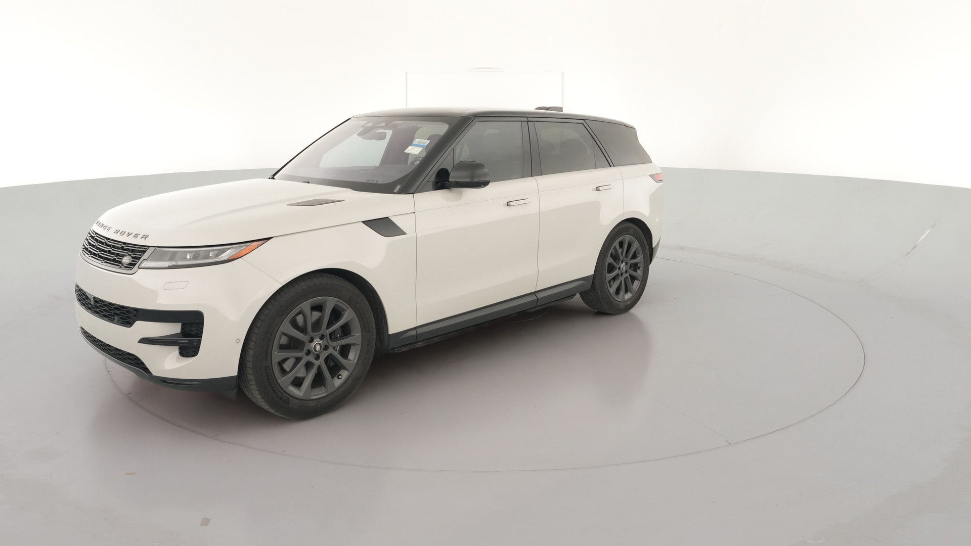 2023 Land Rover Range Rover Sport vehicle photo