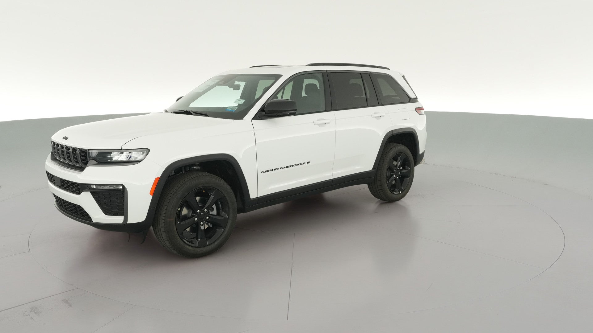 2026 Jeep Grand Cherokee vehicle photo