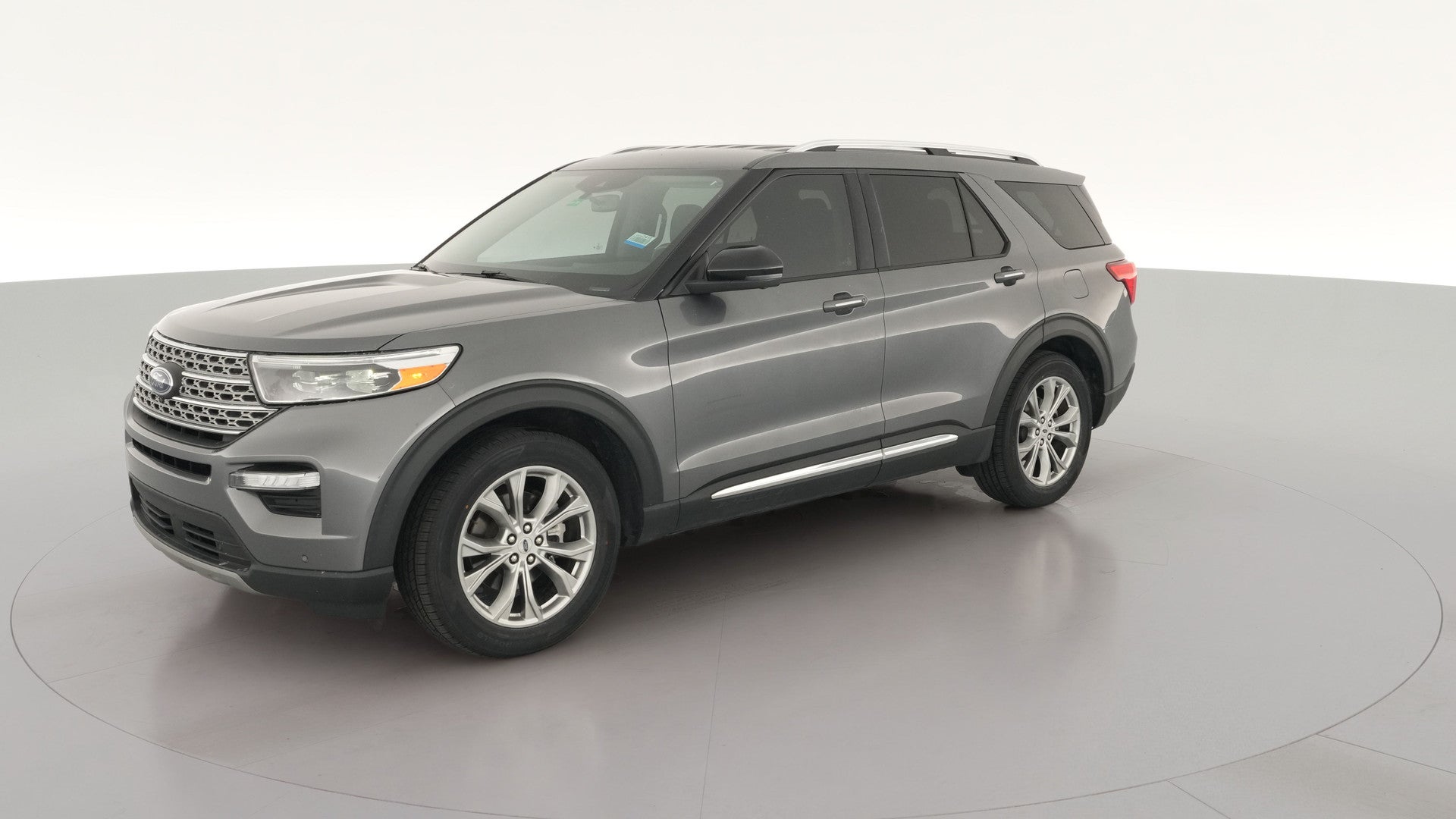 2022 Ford Explorer vehicle photo