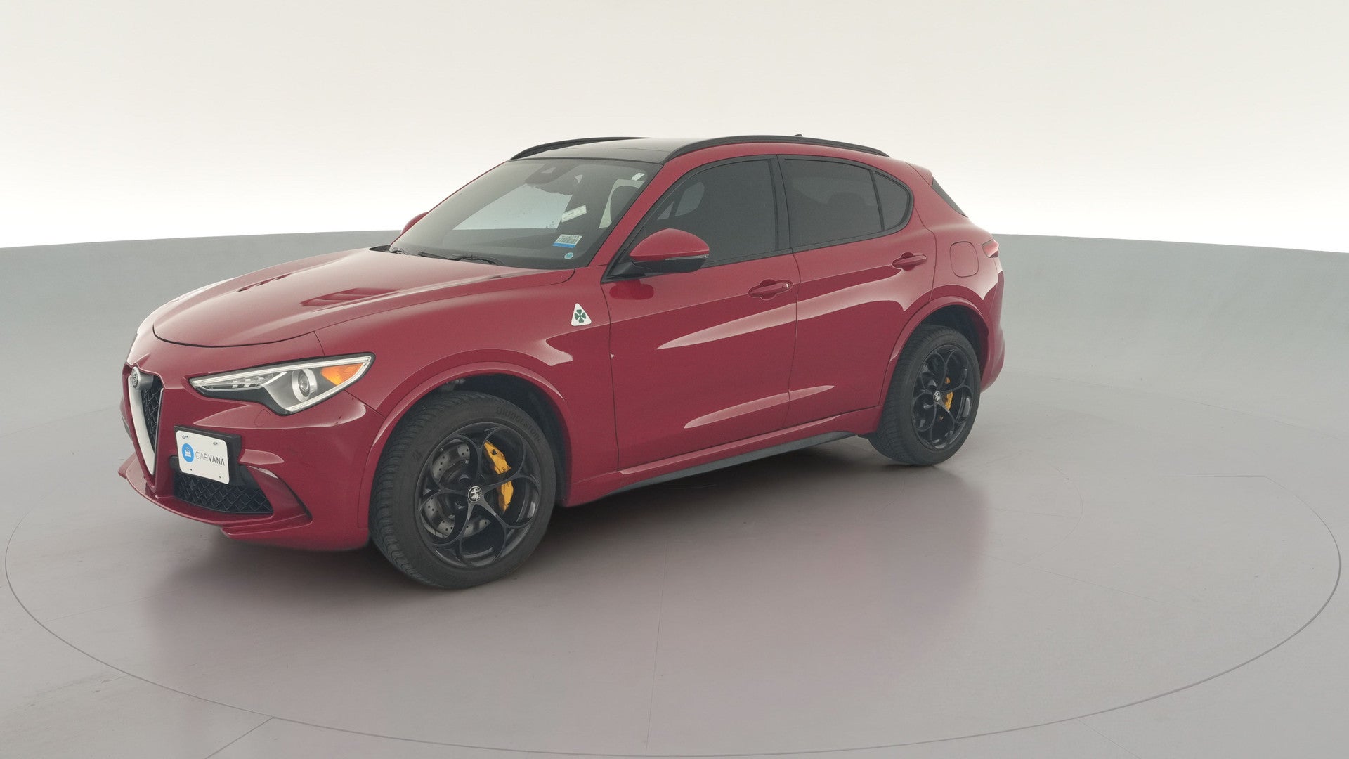 2018 Alfa Romeo Stelvio vehicle photo