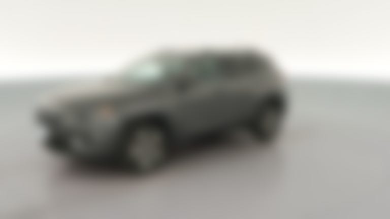 2019 Jeep Cherokee vehicle photo