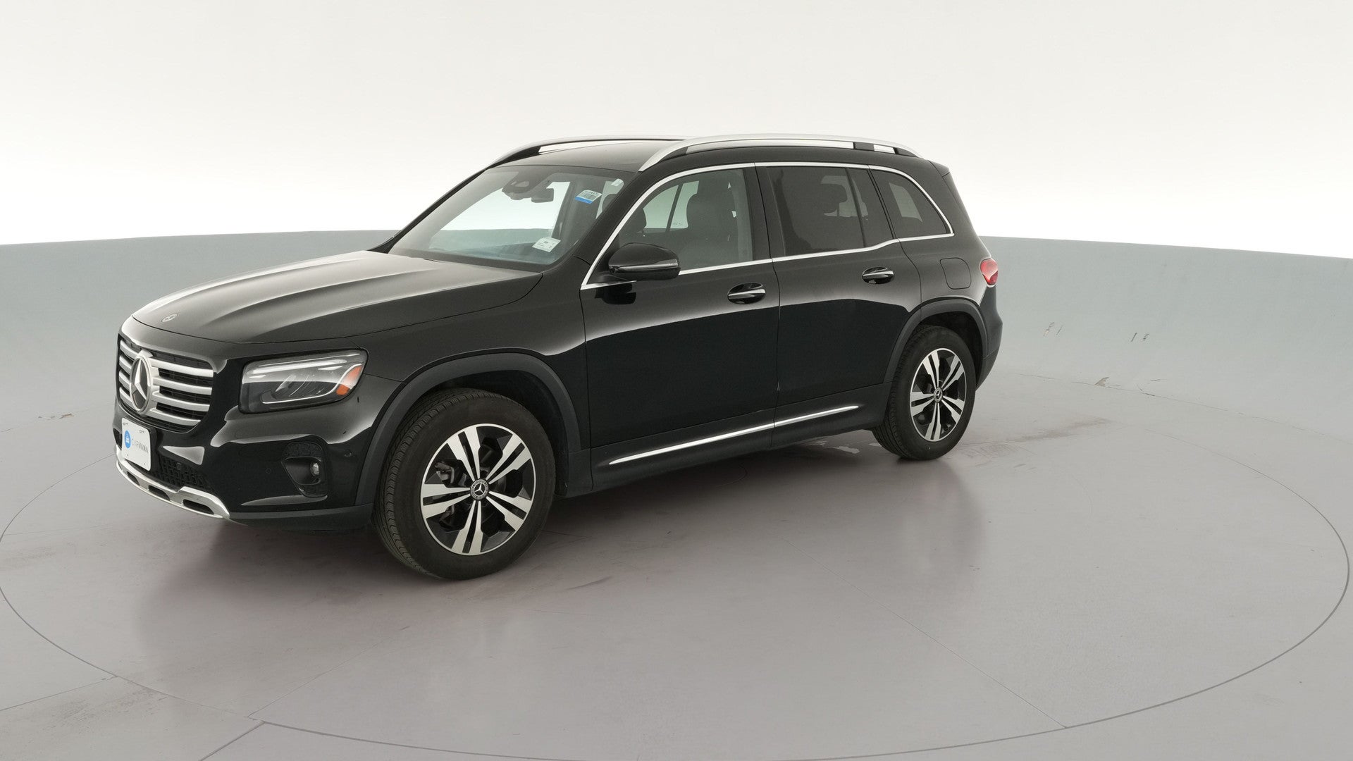 2025 Mercedes-Benz GLB vehicle photo