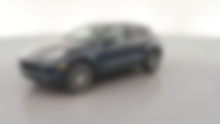 2018 Porsche Macan vehicle photo
