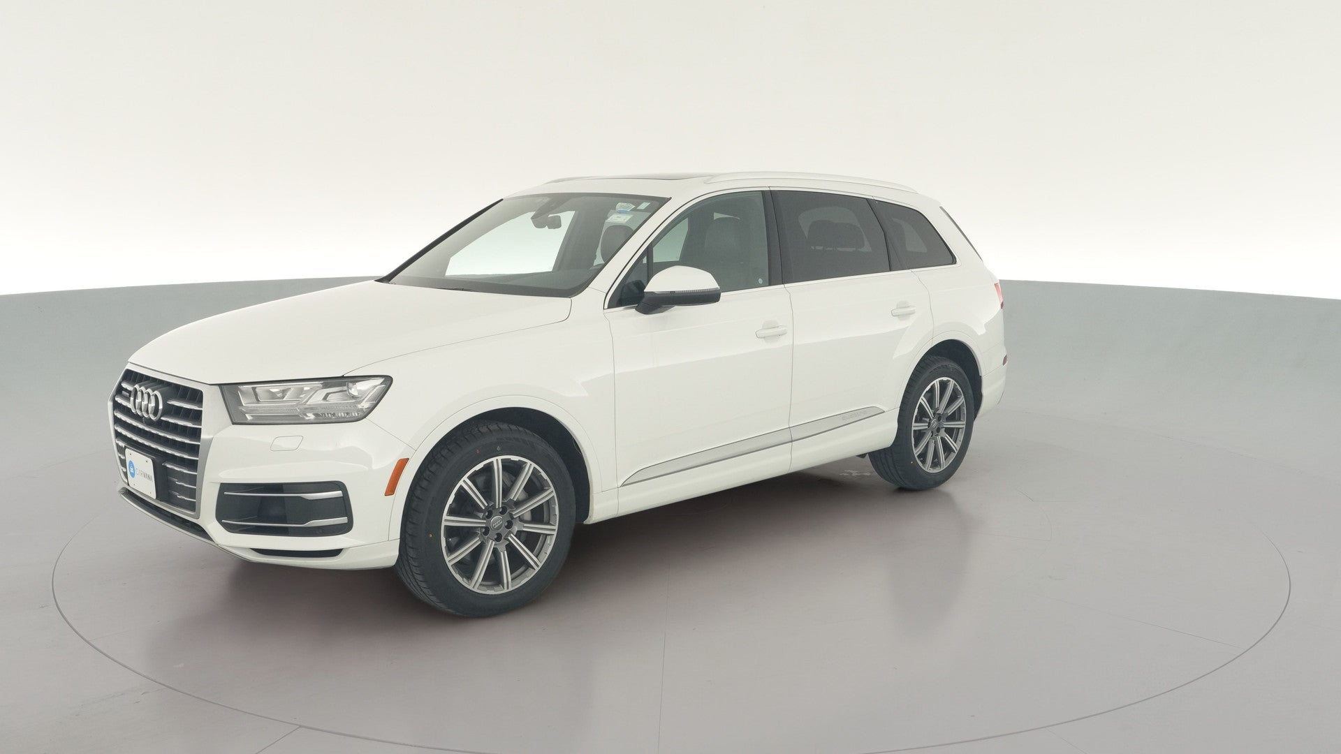 2019 Audi Q7 vehicle photo