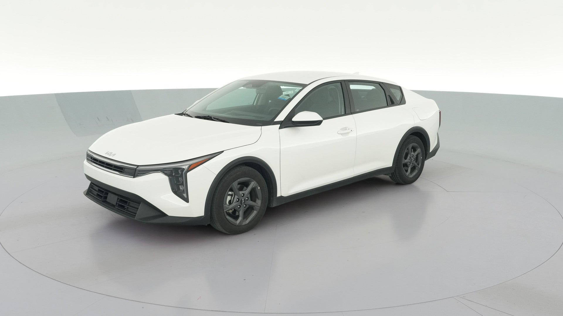 2025 Kia K4 vehicle photo