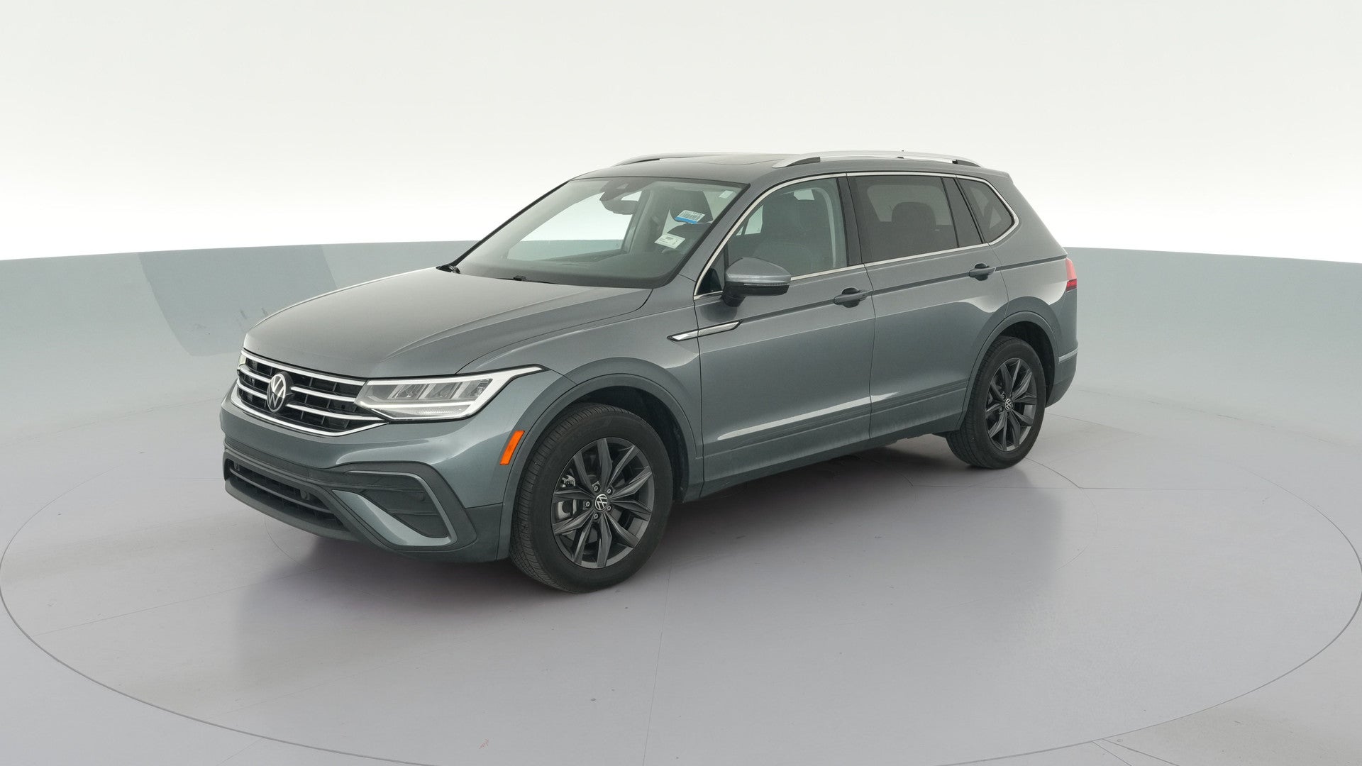 2022 Volkswagen Tiguan vehicle photo