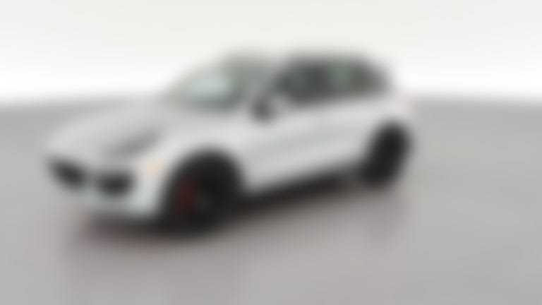 2017 Porsche Cayenne vehicle photo