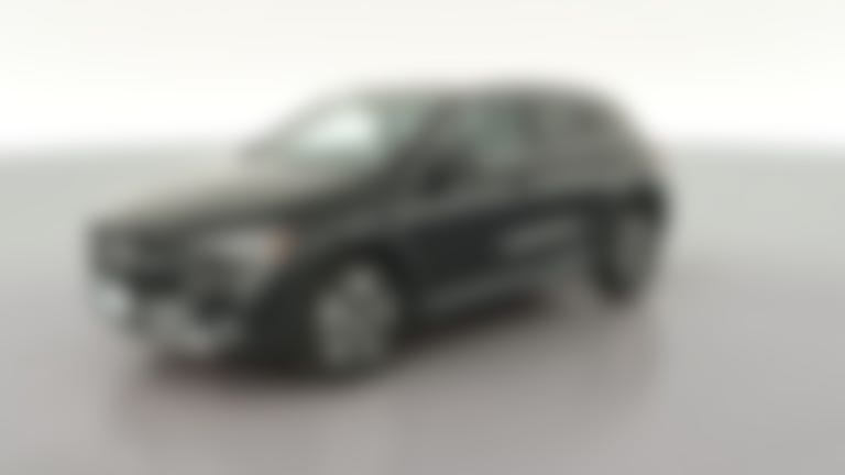 2025 Mercedes-Benz GLA vehicle photo