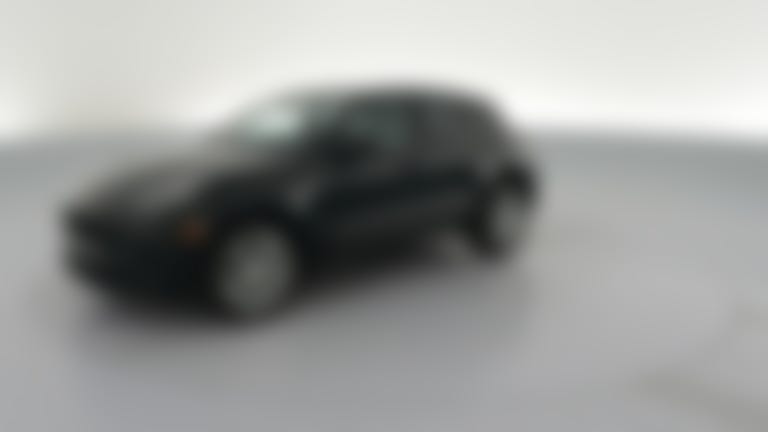 2023 Porsche Macan vehicle photo