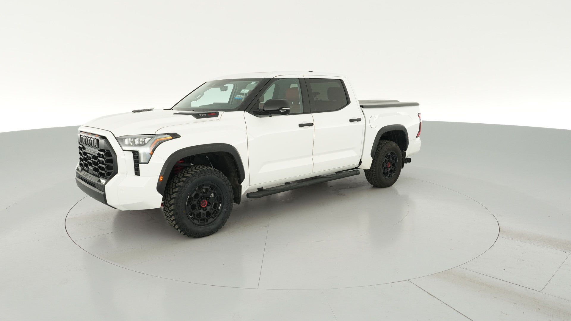 2022 Toyota Tundra Hybrid CrewMax vehicle photo