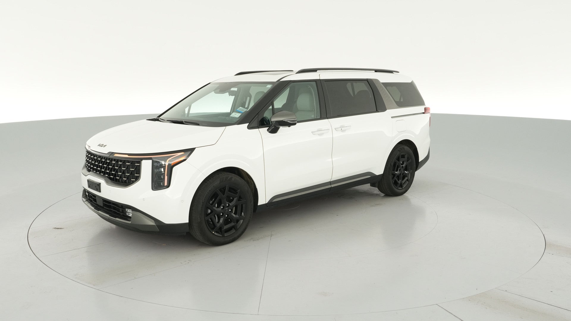 2025 Kia Carnival Hybrid vehicle photo