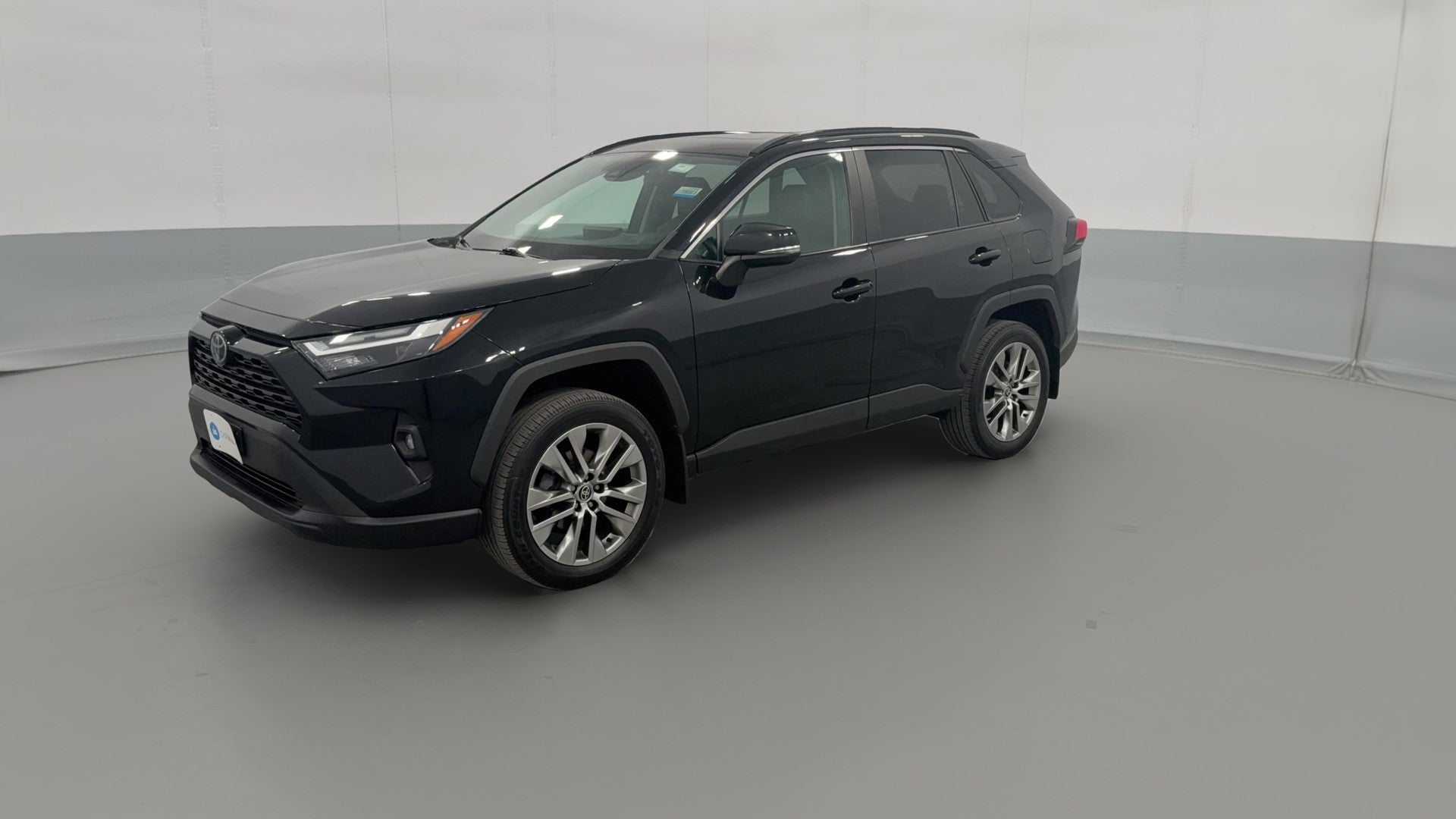 2022 Toyota RAV4 vehicle photo