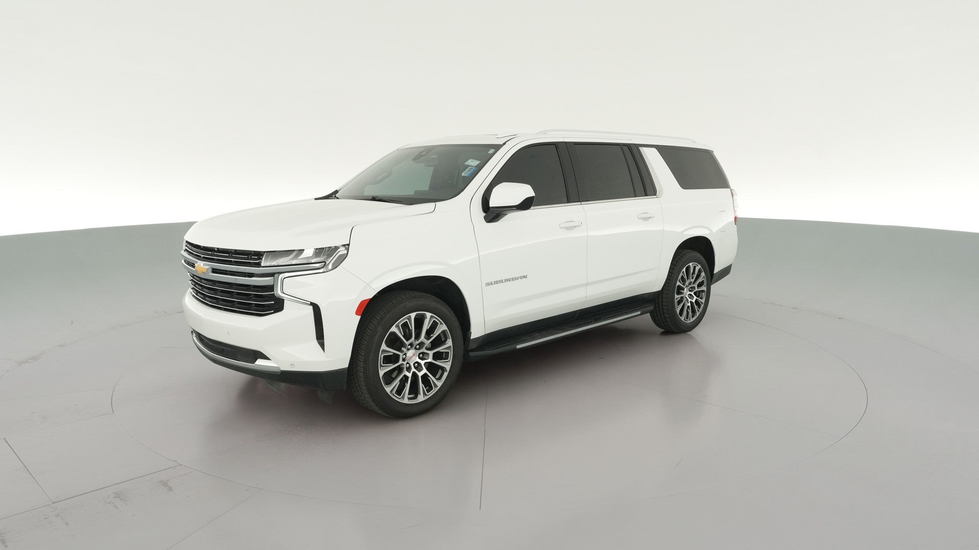 2022 Chevrolet Suburban vehicle photo