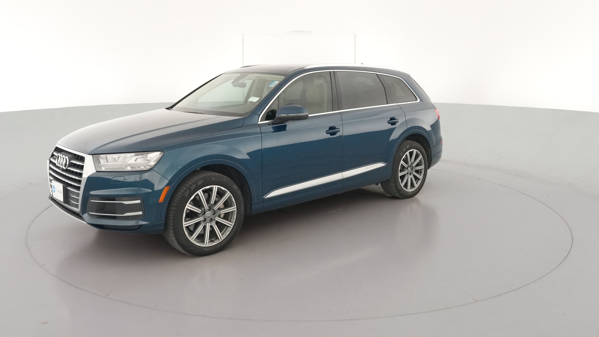 2019 Audi Q7 vehicle photo
