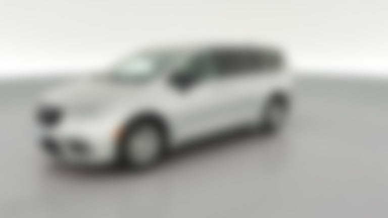 2024 Chrysler Pacifica vehicle photo