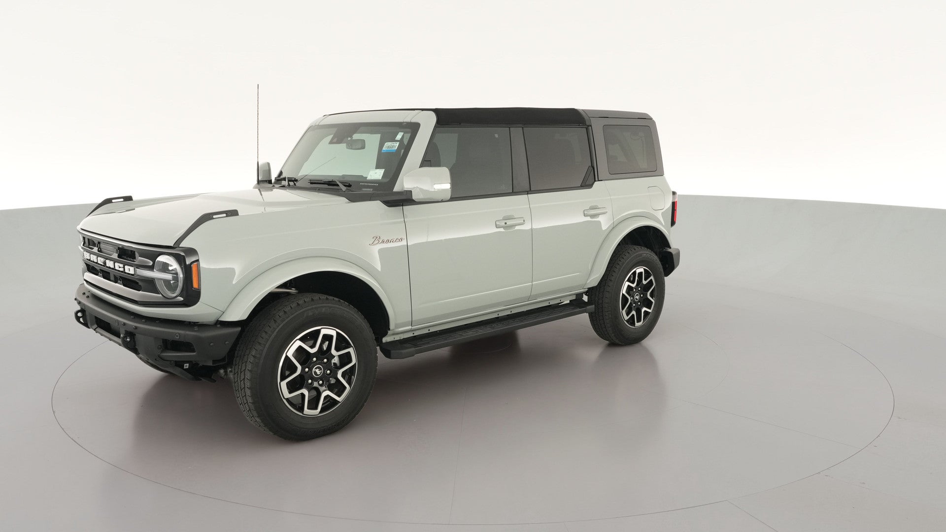 2022 Ford Bronco vehicle photo