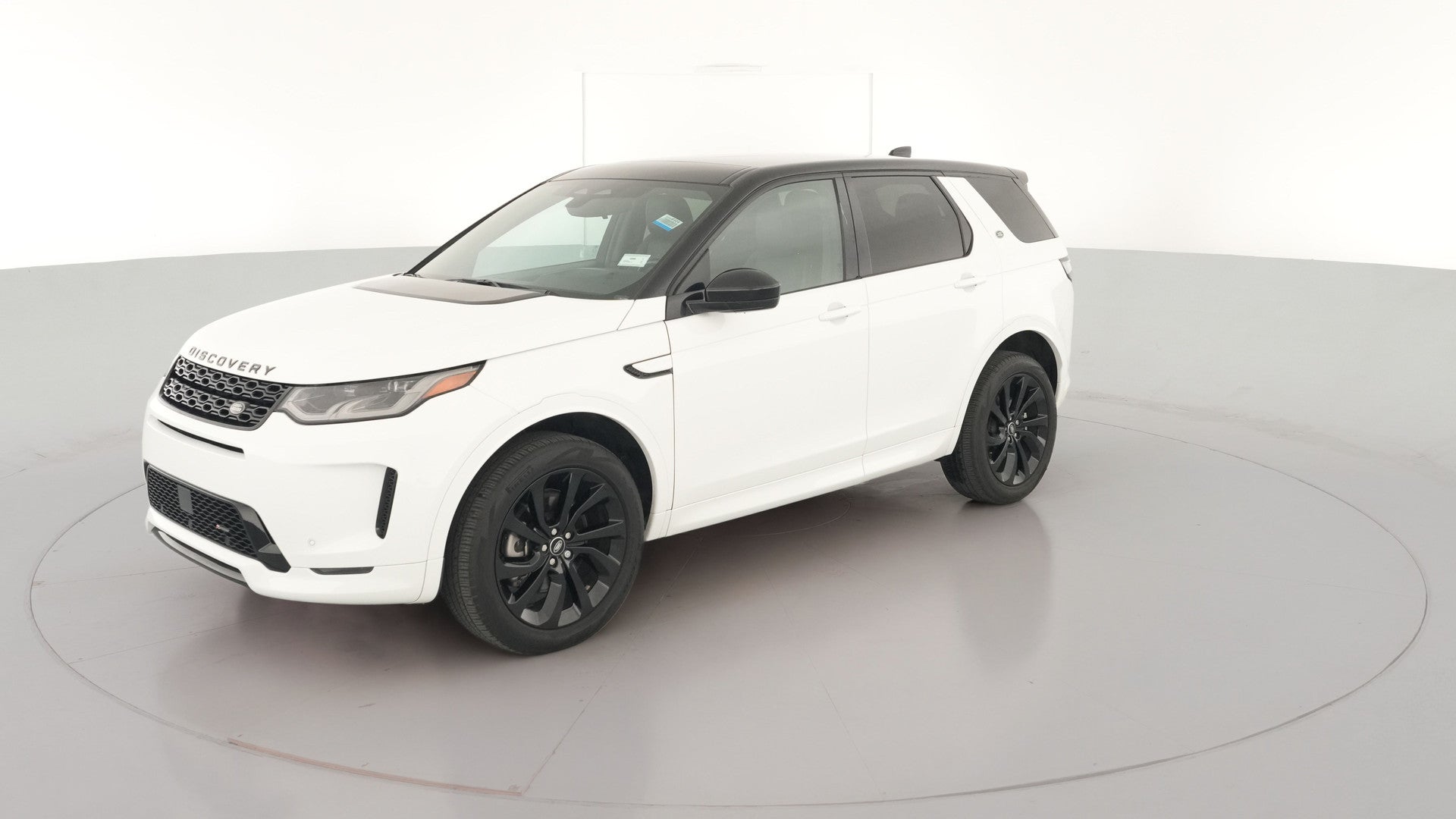 2022 Land Rover Discovery Sport vehicle photo