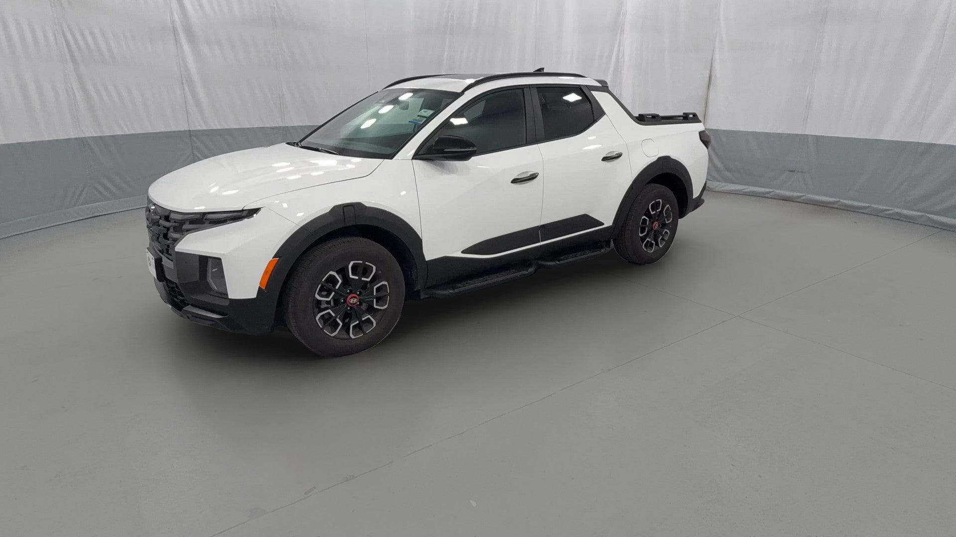 2024 Hyundai Santa Cruz vehicle photo