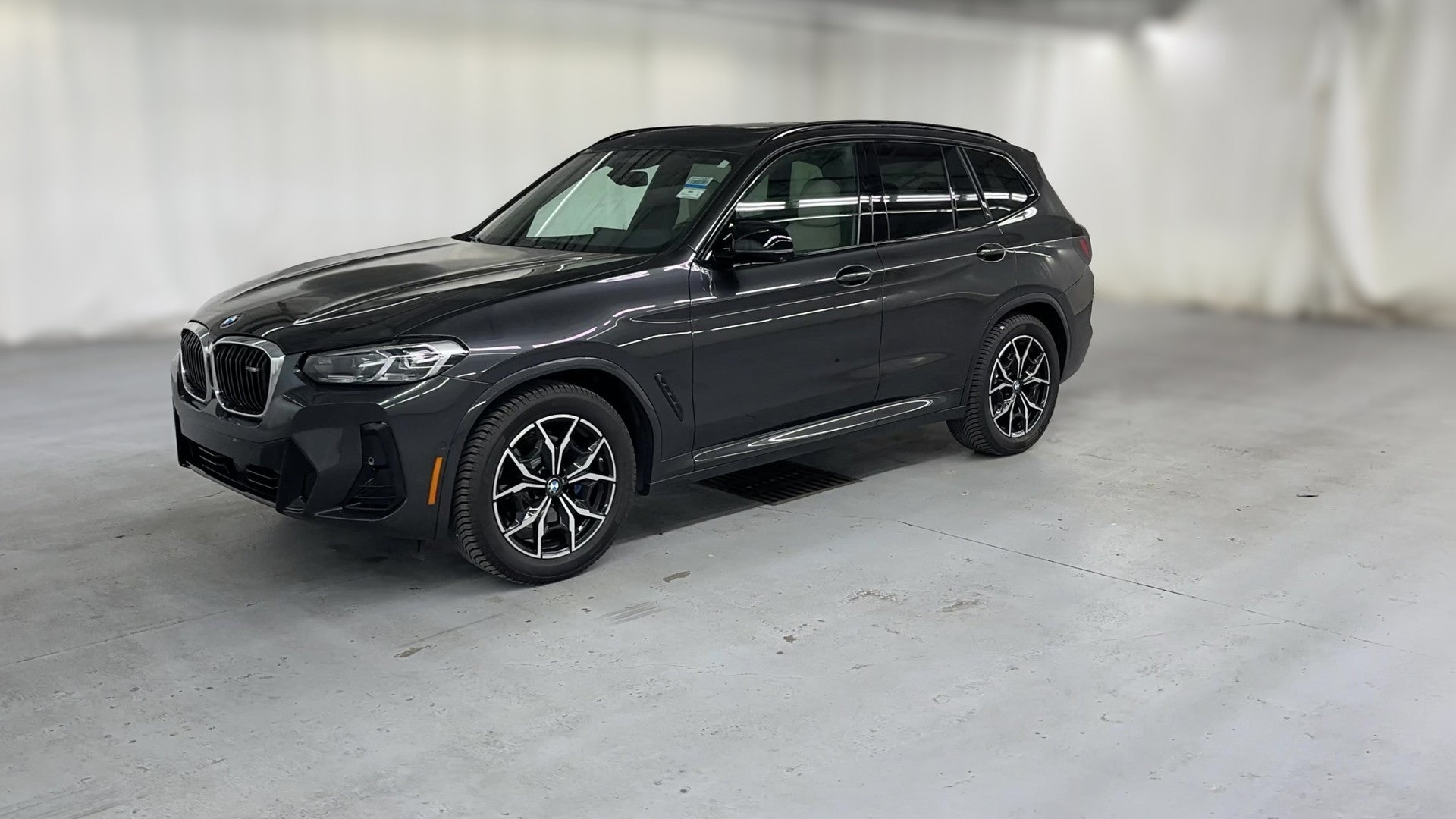 2023 BMW X3 vehicle photo