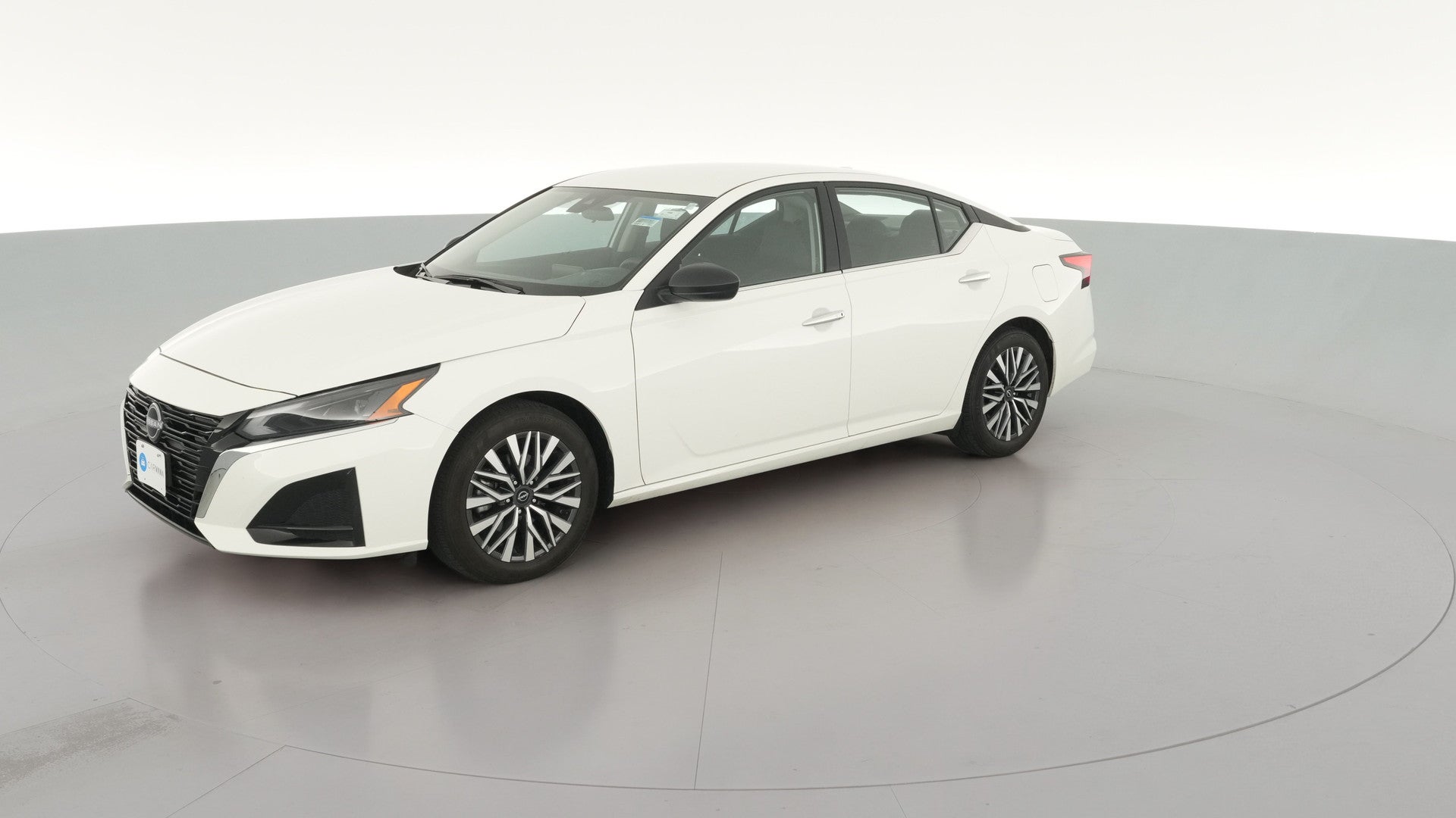 2025 Nissan Altima vehicle photo