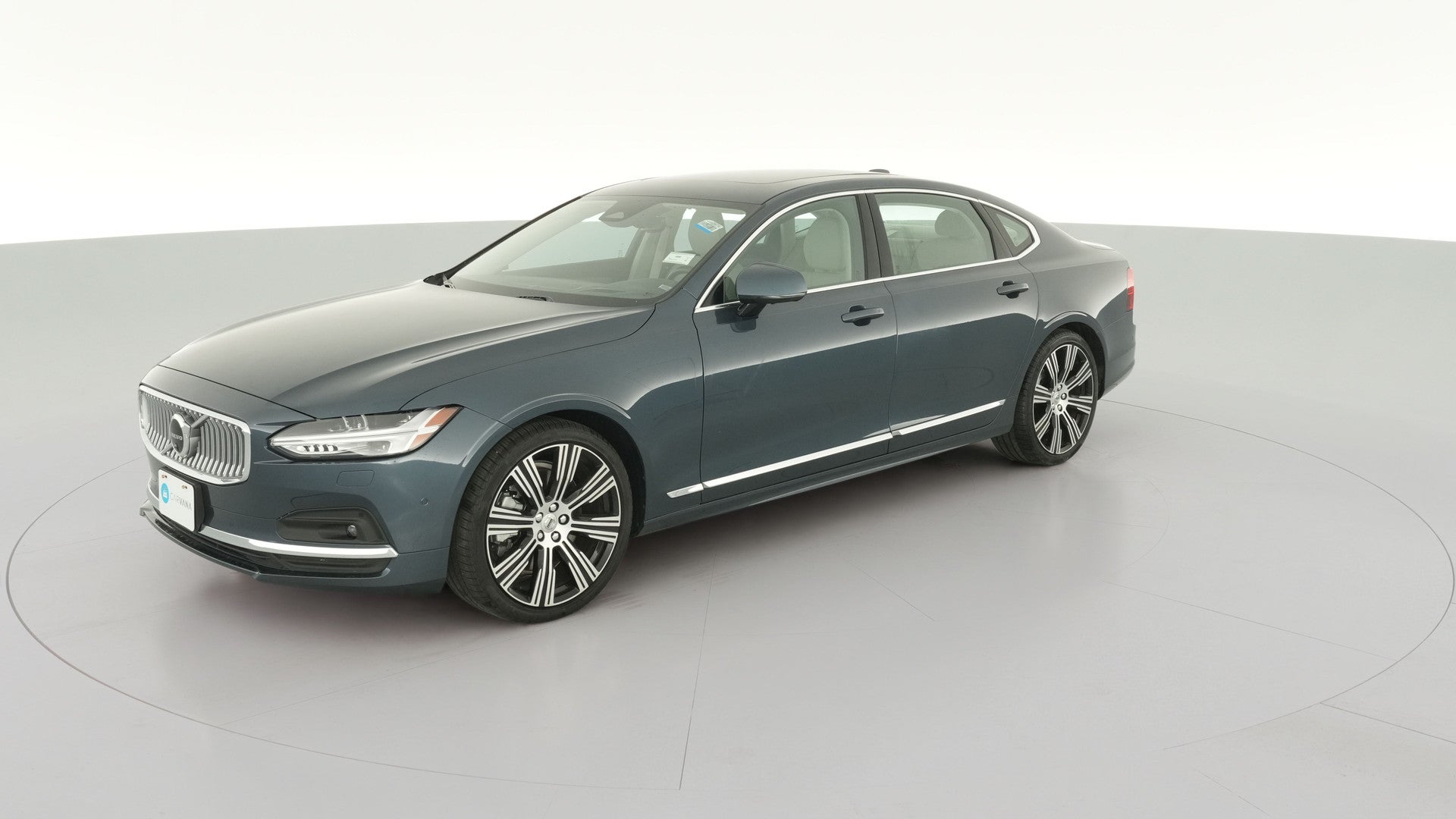2024 Volvo S90 vehicle photo