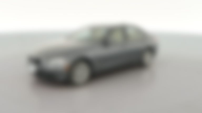 2018 BMW 3 Series vehicle photo
