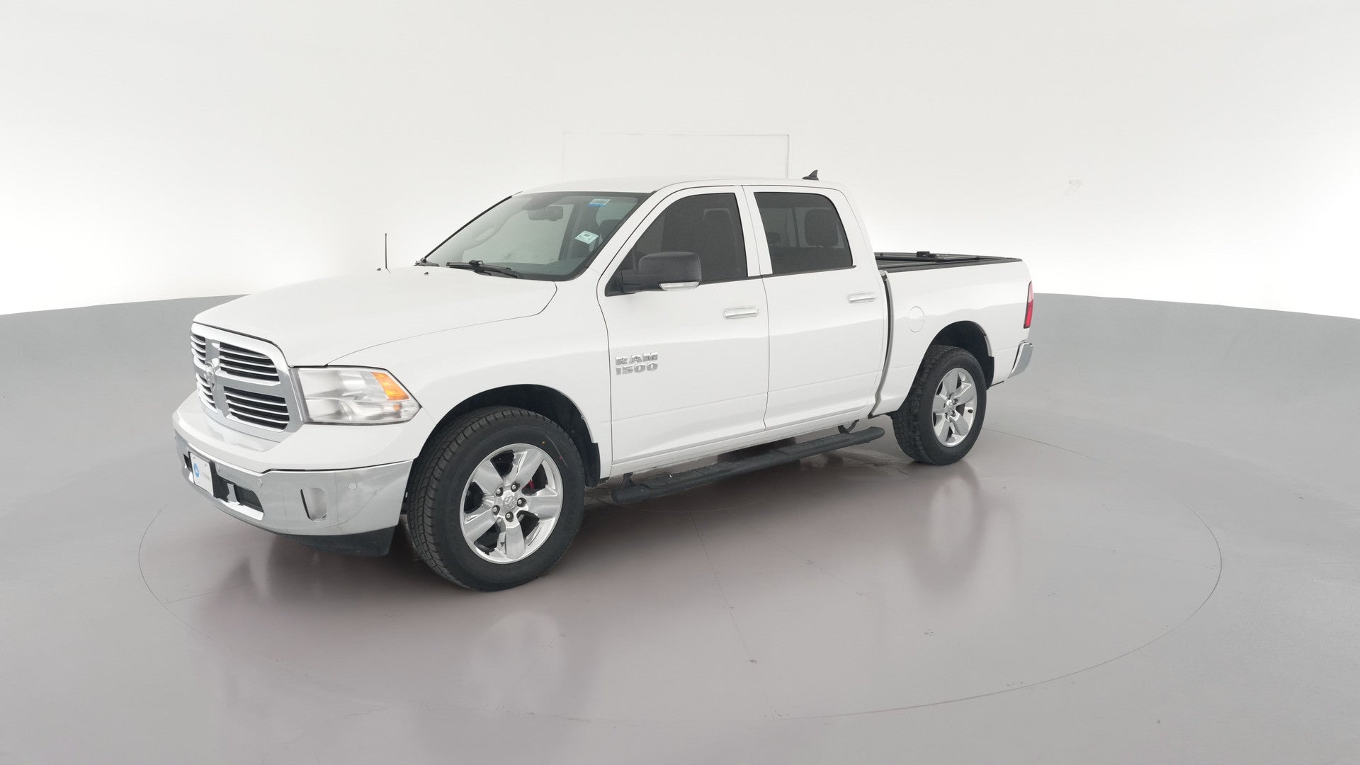 2017 Ram 1500 Crew Cab vehicle photo