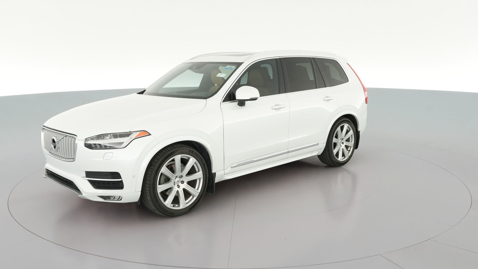 2018 Volvo XC90 vehicle photo