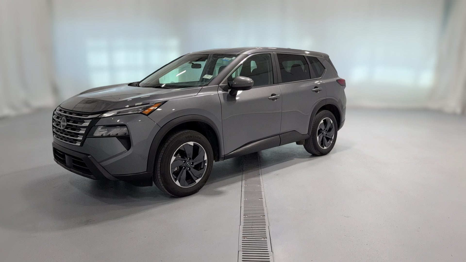 2025 Nissan Rogue vehicle photo